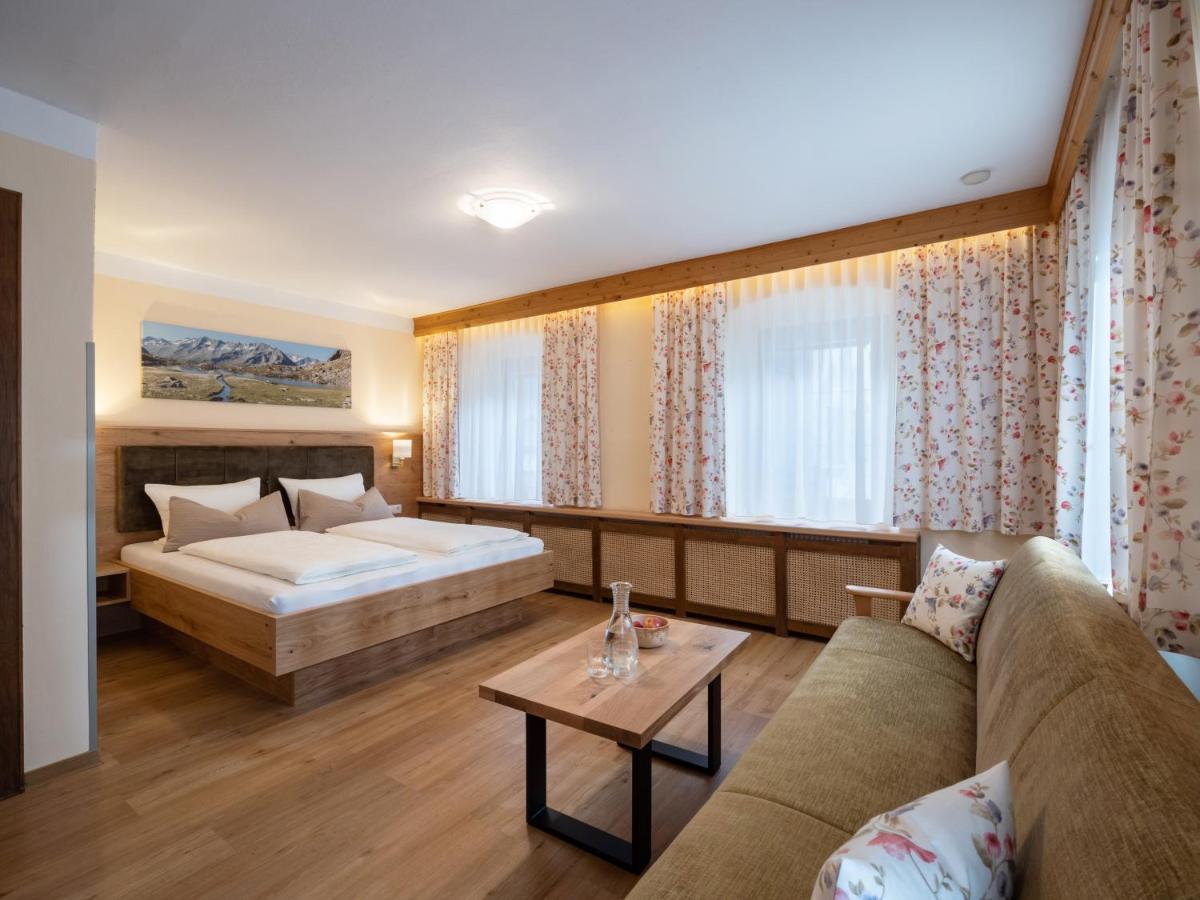 Gaestehaus Knunbauer Mayrhofen Bagian luar foto