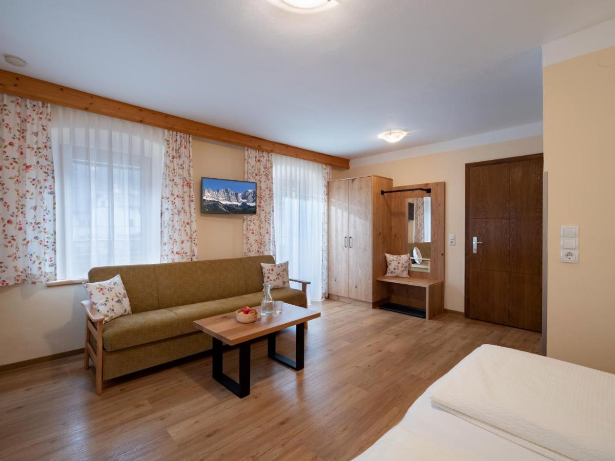 Gaestehaus Knunbauer Mayrhofen Bagian luar foto