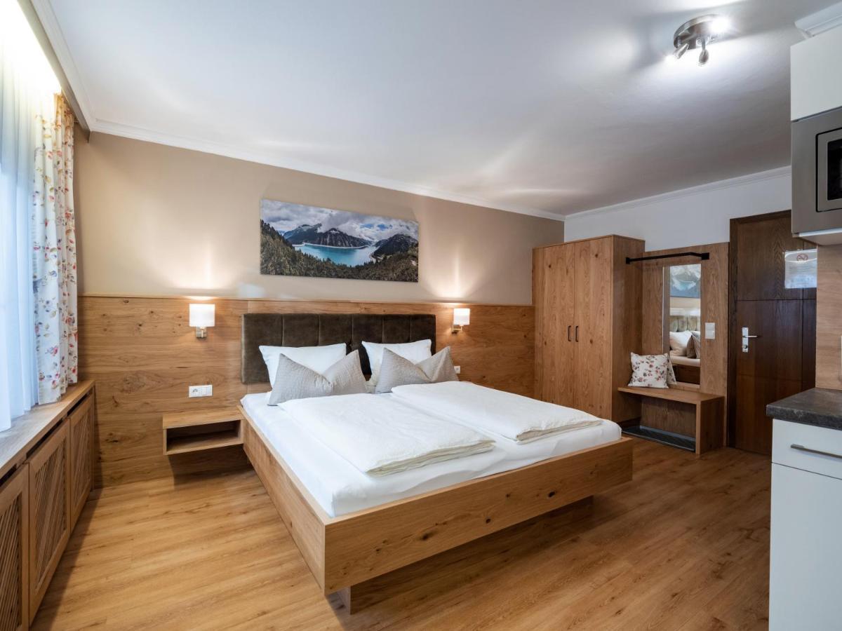 Gaestehaus Knunbauer Mayrhofen Bagian luar foto